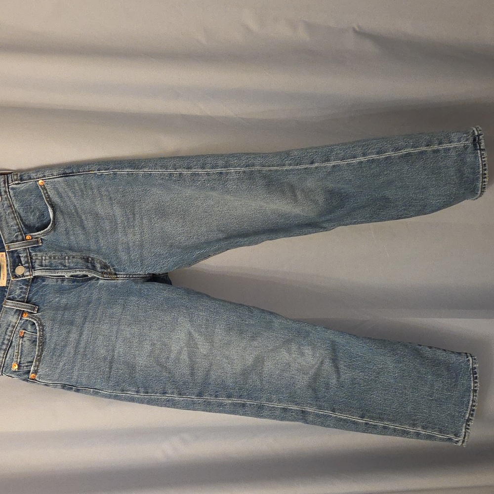 Levi's Wedgie Straight Jean